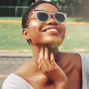 Meet your Posher, Abi